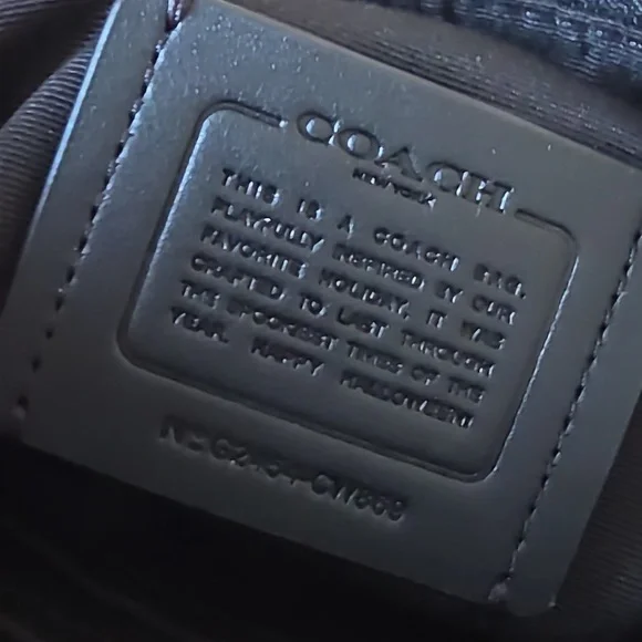 NWOT Coach Black Cat & Moon Signature Corner Zip Wristlet/Wallet π€πββ¬οΈπππβ€οΈ - Picture 9 of 13